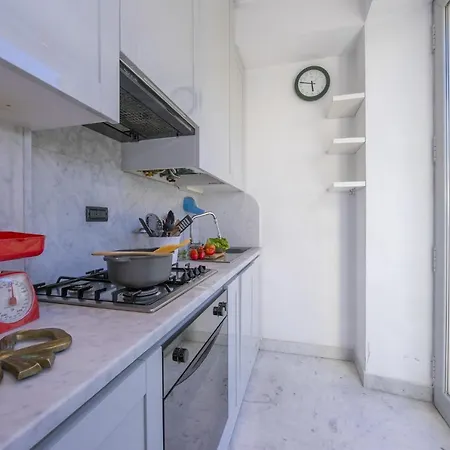 Palace 250m From Sea - Happy Apartamento Alassio
