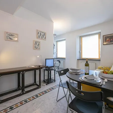 Palace 250m From Sea - Happy Apartamento Alassio