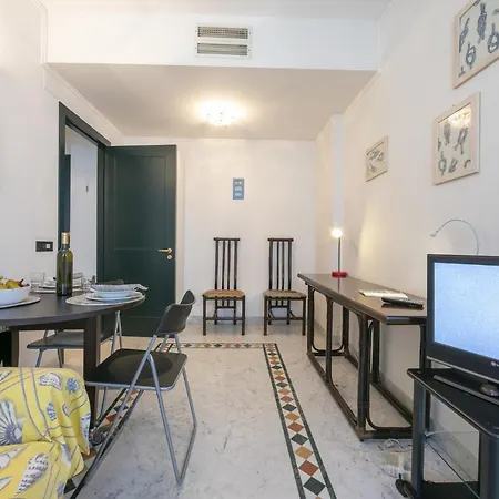 Apartamento Palace 250m From Sea - Happy Alassio